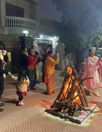 Lohri (2)
